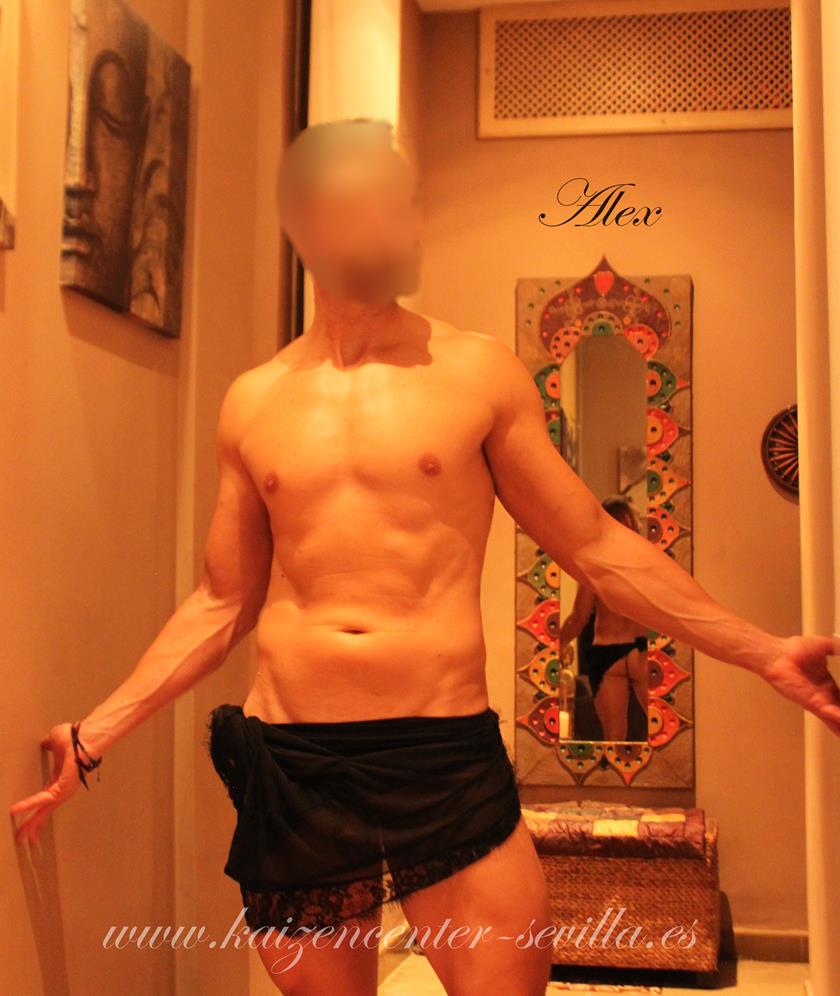 Alex, experto en tantra en sevilla para mujeres